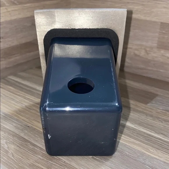 Denver Broncos vintage truck hitch  Silver and Blue Belt Buckle NFL football - Picture 5 of 10